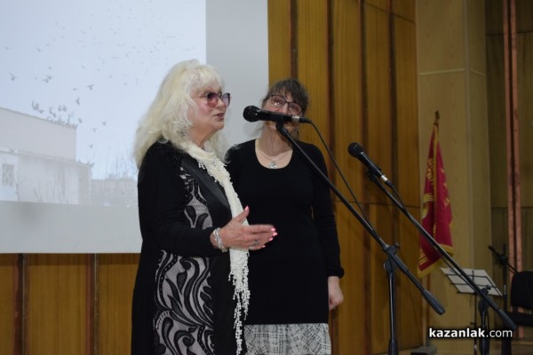 15 художници от Казанлък бяха отличени в конкурса „Наследници на Дечко Узунов“