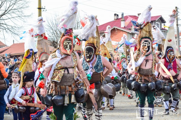Карибски пирати акостираха в Павел баня на Сирни Заговезни