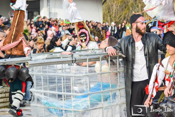 Карибски пирати акостираха в Павел баня на Сирни Заговезни