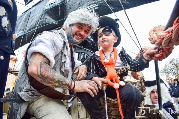 Карибски пирати акостираха в Павел баня на Сирни Заговезни