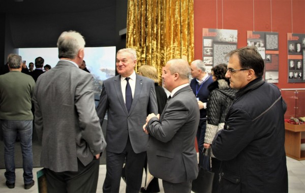 В Плевен д-р Чавдар Ангелов представи изложбата „120 години Храм-паметник „Рождество Христово“ в гр. Шипка“