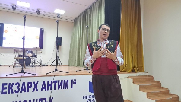 Над 2000 лева събраха антимовци от благотворителния концерт в подкрепа на Гита Славова