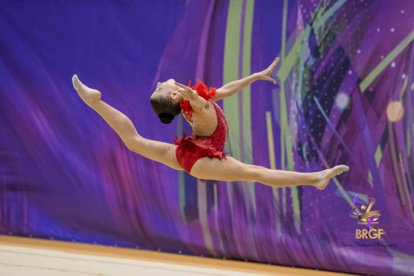 Грации и гимнастички от ОУ “Св. Паисиий Хилендарски“ спечелиха нови отличия