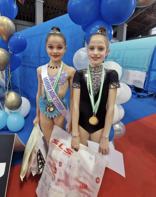 Гимнастичките от “Розова Долина“ се окичиха с нови медали в София