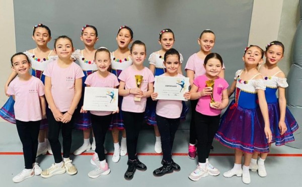 Грациите си извоюваха 10 квоти за световните танцови финали в Прага