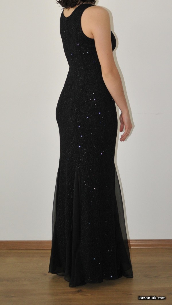 За поредна година абитуриенти в нужда могат да получат тоалет безплатно и анонимно