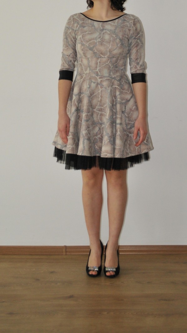 За поредна година абитуриенти в нужда могат да получат тоалет безплатно и анонимно