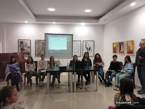 Светлинките представиха най-новата си книга „Тайната на старата върба“