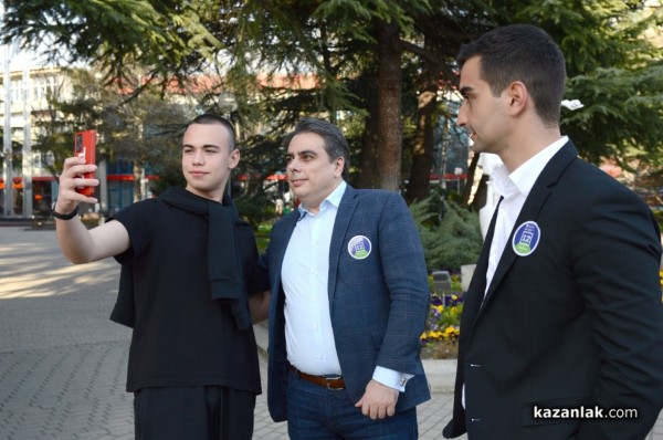 Асен Василев: Казанлък е жив град