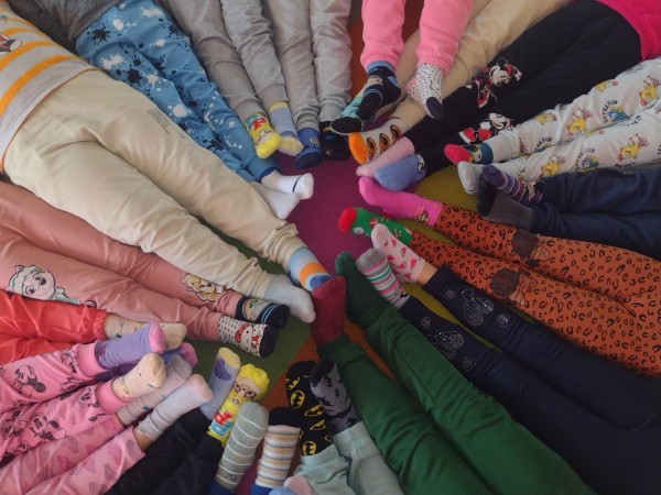 Децата на ДГ “Юрий Гагарин“ показаха съпричастност към хората със синдром на Даун