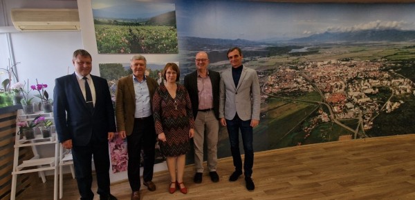 Представители на Фондация „Конрад Аденауер“ за Казанлък: “Град с абсолютно успешен капацитет!“