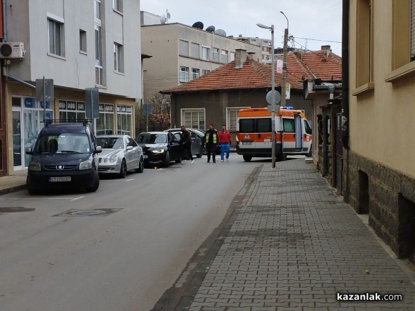 Шофьор блъсна възрастен мъж на колело