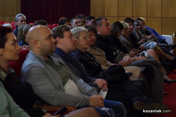 Пролетта в Казанлък започна с Чудомирови празници 2023