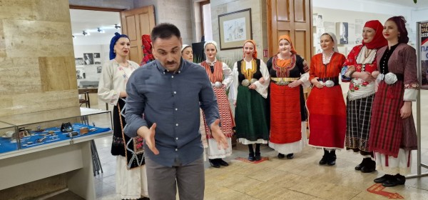 Пролетта в Казанлък започна с Чудомирови празници 2023