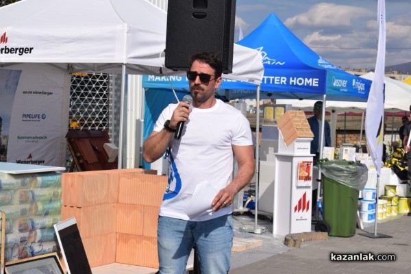 22 награди раздаде магазин „Мастерхаус“ Казанлък в първия по рода си „Панаир на майстора“