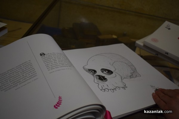 Малки художници рисуваха карикатури за шести път в традиционното издание на „Училище за карикатура“ 