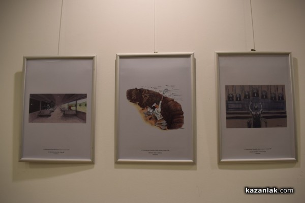 Карикатури на световно известни имена гостуват в Казанлък