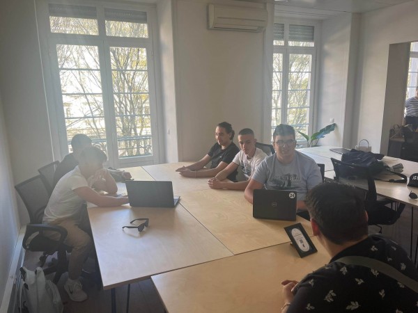 Стартира поредна мобилност по програма „Еразъм+“ за 15 ученици на ПГЛПТ