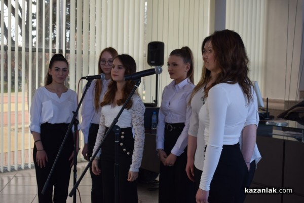 115 творци от цялата страна бяха отличени в конкурсите „Малките нашенци” и „Присмехулници”