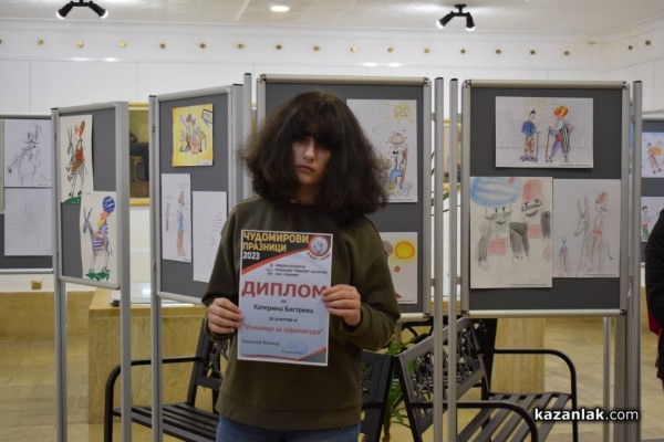 Натали-Габриел Скобелева спечели първото място в шестото издание на „Училище за карикатура“