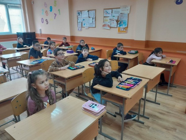 Интерактивни уроци провокират интереса на учениците от ОУ “Георги Кирков“ към здравословното хранене