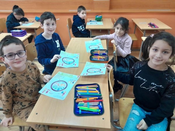 Интерактивни уроци провокират интереса на учениците от ОУ “Георги Кирков“ към здравословното хранене