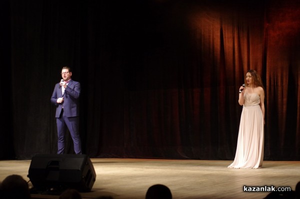 „Не сме от тях“ на МДТ “Константин Кисимов“ грабна 20-та награда „Комедиен хит на сезона“