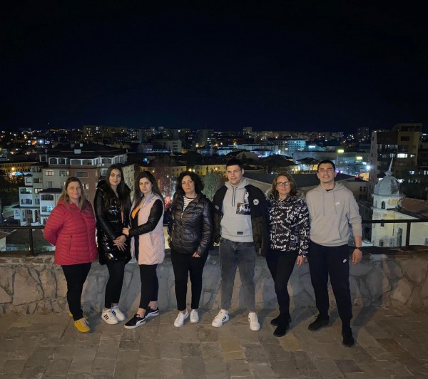 Учители и ученици от Механото посетиха партньорите си от ПГЛП „Райна Княгиня“ Хасково