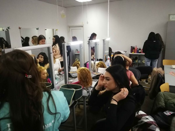 Учители и ученици от Механото посетиха партньорите си от ПГЛП „Райна Княгиня“ Хасково