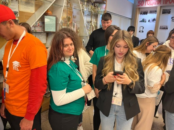 „Брайлово платно за незрящи“ донесе национална награда на Йоана Говедарова от ПГЛПТ