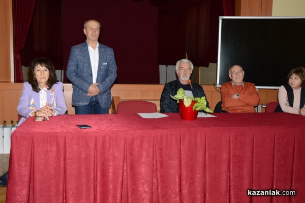 Наградиха най-добрите хаджиеновци от състезанието на Арсенал, което сложи финала на Месеца на професиите