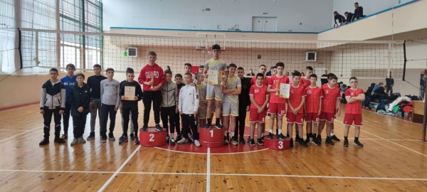 Финали и награждаване на Общинското първенство по волейбол за учебната 2022/2023 г.