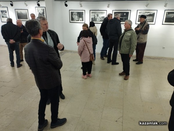 Проф. Росен Коларов: Всеки един от нас разбира и усеща самотата. Тя е чувство и емоция