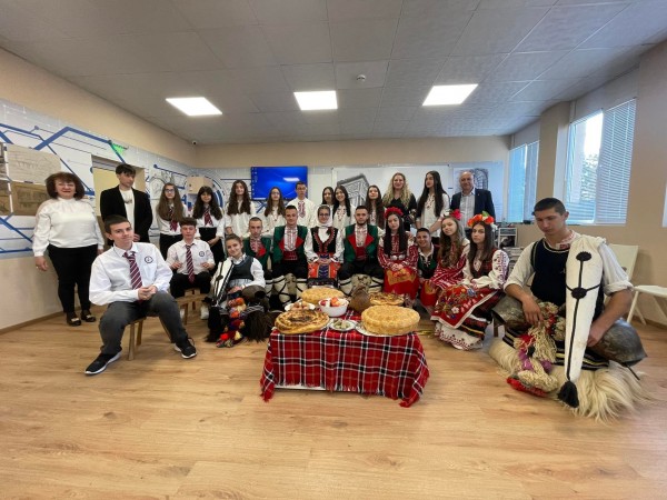 Представителна група от ПГЛПТ с тридневна мобилност в Сопот по НП “Иновации в действие“