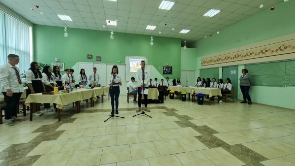 Представителна група от ПГЛПТ с тридневна мобилност в Сопот по НП “Иновации в действие“