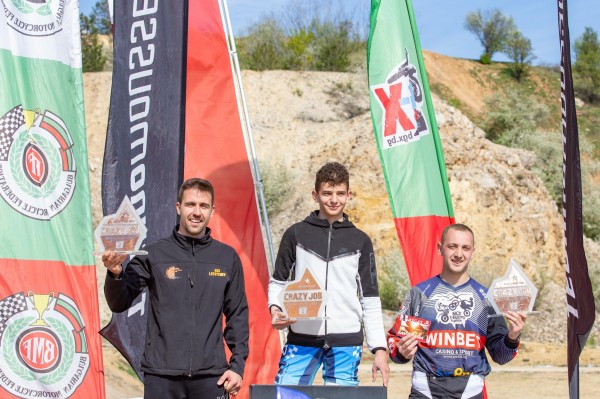 Хард ендуро Стара Загора донесе 6 купи на “Алба Дамасцена-МСК“ и две на ЕК “Севтополис“