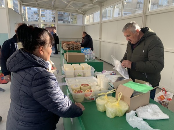 Фермерският пазар в източното ви очаква