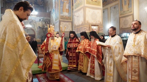 На Светли понеделник - митрополит Киприан служи в храм-паметника “Рождество Христово”