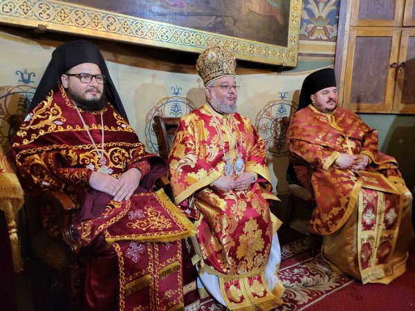 На Светли понеделник - митрополит Киприан служи в храм-паметника “Рождество Христово”