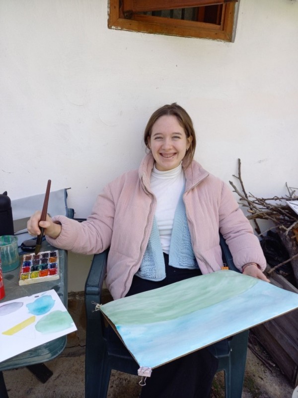 Младите художници от “Арт линия“ се завърнаха от пролетния пленер в село Яковци