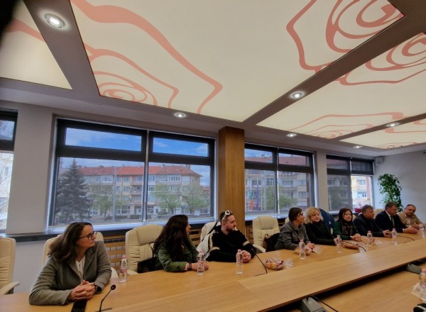 Гости от побратимения гръцки град Дидимотика са на посещение в Казанлък