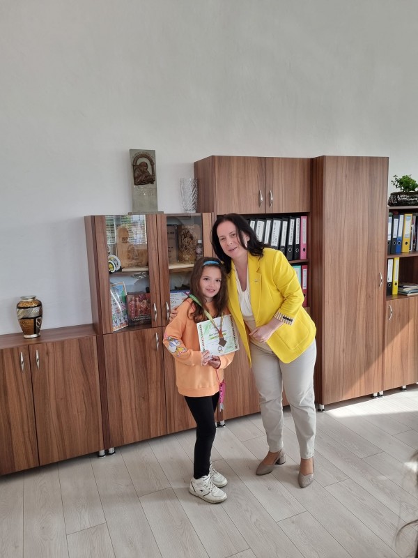 “Математика без граници“ донесе 8 медала на ученици от ОУ “Св. Паисий Хилендарски“