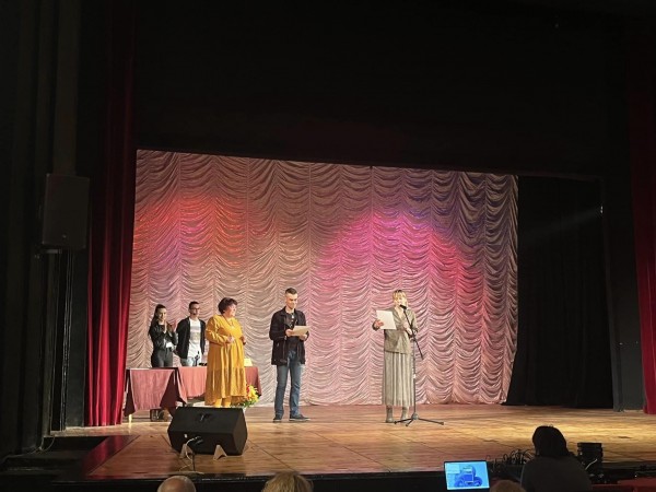 20 награди бяха раздадени в първия театрален фестивал “Театрални искри“