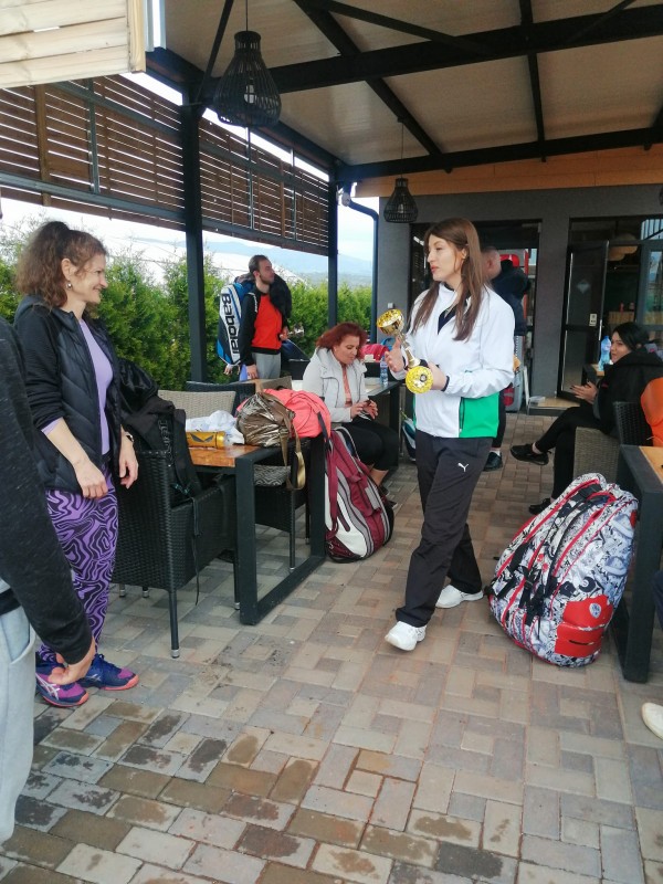 Деница Дочева и Слави Делчев грабнаха златото в любителския тенис турнир за двойки “Heart Open“