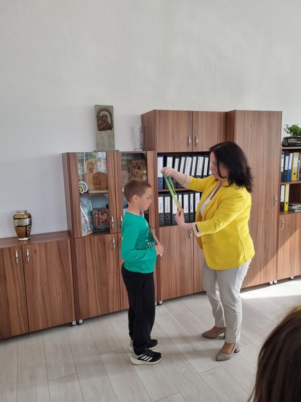 “Математика без граници“ донесе 8 медала на ученици от ОУ “Св. Паисий Хилендарски“