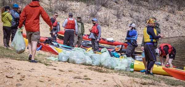 Стотици посетители и клубове от цялата страна събра втората Каяк и SUP среща на язовир Копринка
