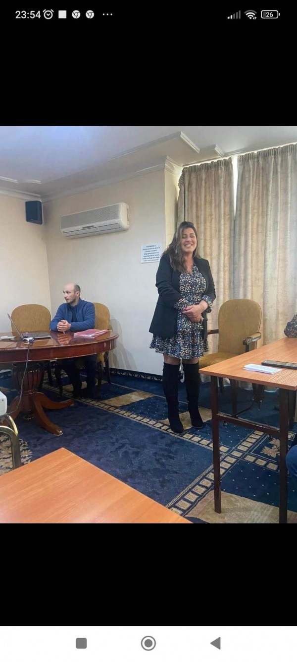 Нидерландци и ръженци - два екипа с една цел