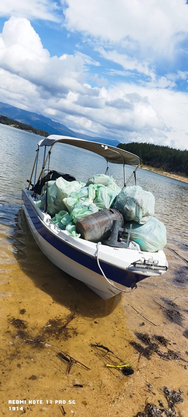 Стотици посетители и клубове от цялата страна събра втората Каяк и SUP среща на язовир Копринка