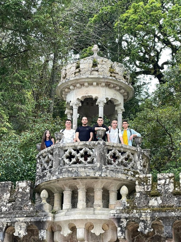 15 ученици от специалност “Електронна търговия“ на ПГЛПТ проведоха двуседмична практика в Лисабон