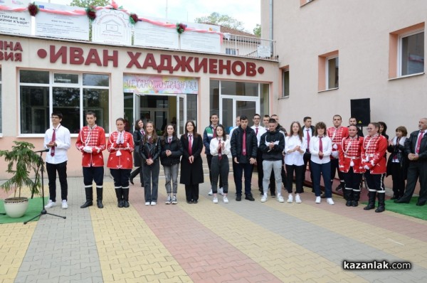 На 98-я си рожден ден, Механото получи покана за участие във военния парад за 6 май в София